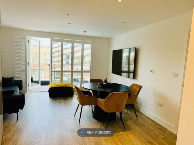 Printworks Drive, Norwich NR3, 1 bed flat to rent, £1,600 pcm | PrimeLocation