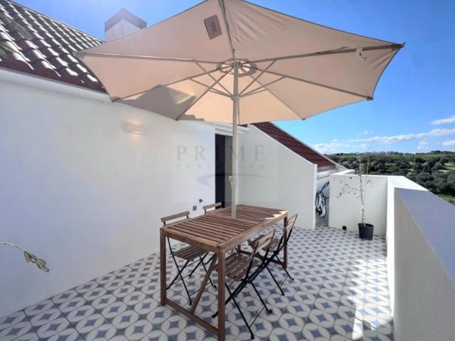 PRIOR VELHO APARTAMENTO T4 DUPLEX COM TERRAÇO PRIVATIVO