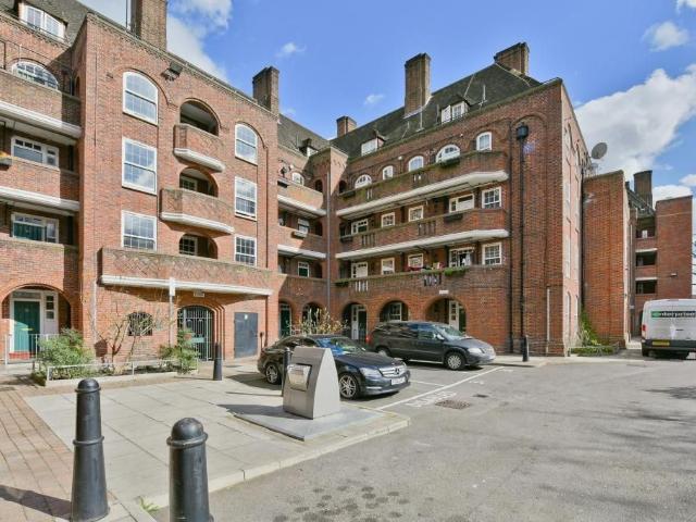 Prioress House, Bromley High Street, Bow, London E3, 2 bed flat to rent, £2,500 pcm | PrimeLocation