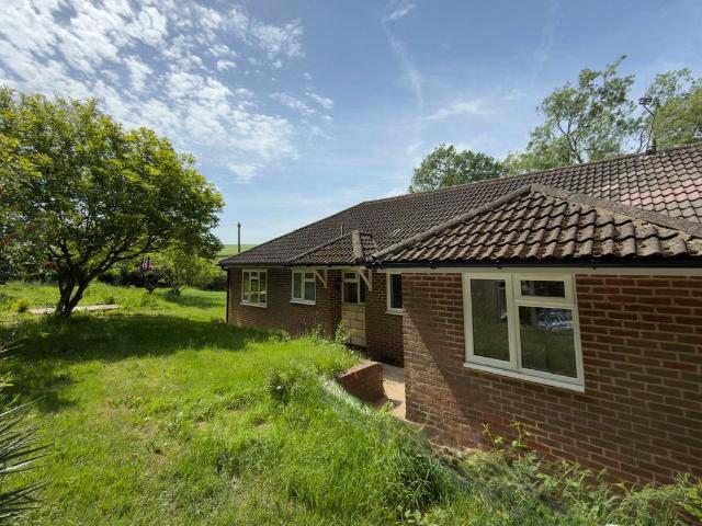 Priors Dean, Petersfield, Hampshire GU32, 4 bed bungalow to rent, £2,400 pcm | PrimeLocation