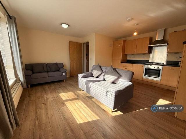 Priory Court, Birmingham, B5 1 bed flat to rent £875 pcm £202 pw