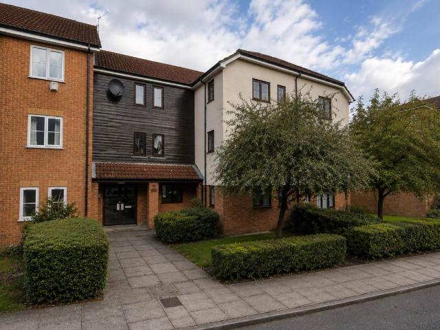 Priory Court, Vicars Bridge Close HA0, 2 bed flat to rent, £1,900 pcm | PrimeLocation