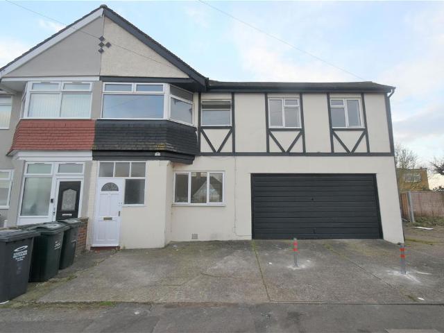 Priory Gardens, Dartford DA1, 5 bed property to rent, £2,200 pcm | PrimeLocation