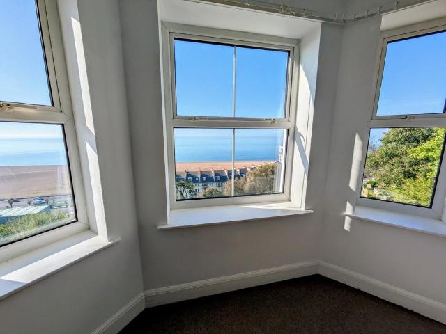 Priory Gardens, Kent CT20 1 bed apartment to rent £895 pcm £207 pw