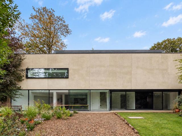 Priory Gardens, London, N6 4 bed detached house to rent £8,500 pcm £1,962 pw
