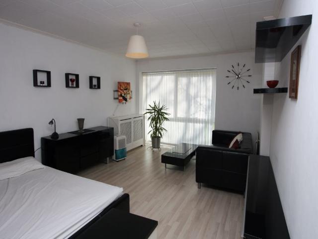 Priory Grange, Fortis Green, London N2, Studio to rent, £1,400 pcm | PrimeLocation