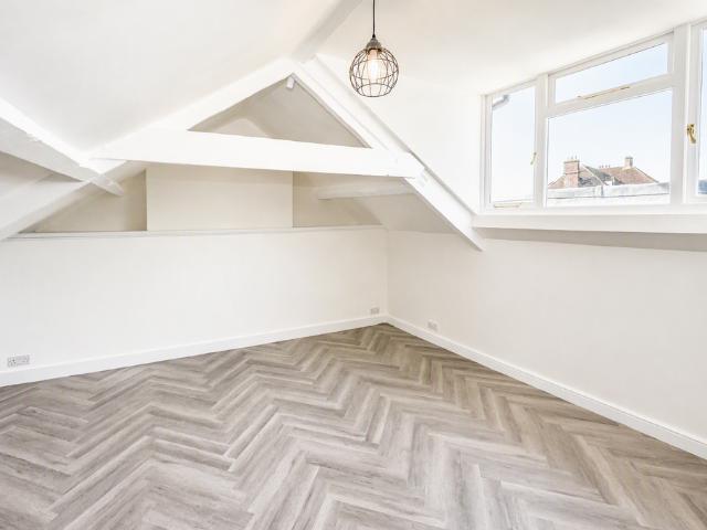 Priory Street, MONMOUTH, NP25 1 bed apartment to rent £750 pcm £173 pw