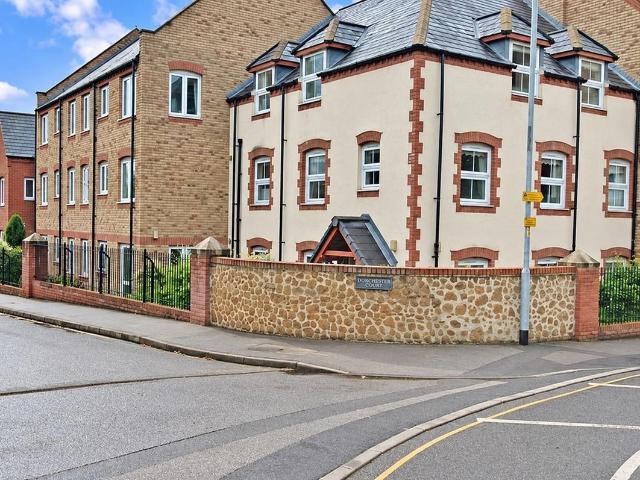 Priory Road, Downham Market PE38, 1 bed flat to rent, £900 pcm | PrimeLocation