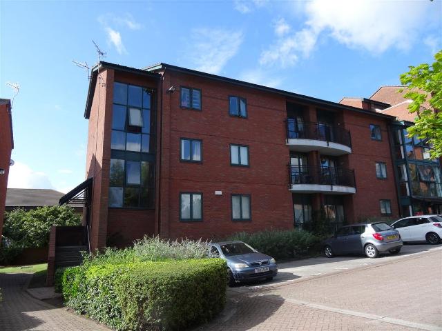 Priory Wharf, Birkenhead CH41, 3 bed flat to rent, £875 pcm | PrimeLocation