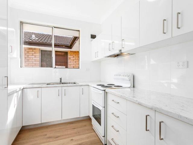 Pristine Top Floor Sunlit Haven An Exceptional Move In Ready Opportunity