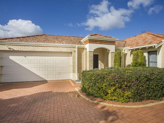 Pristine Family Living in Sought After Como