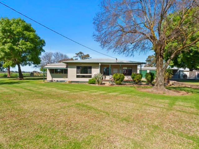 PRISTINE LIFESTYLE PROPERTY!