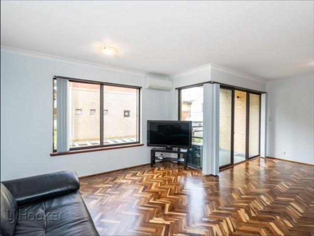 Pristine, Park Front & Priced to Please.