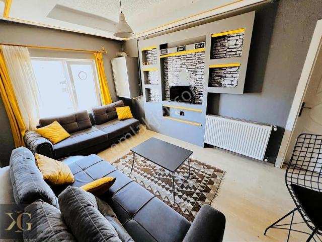 Pruva'dan Merkezi Konumda 1+1 Eşyalı Satılık Daire