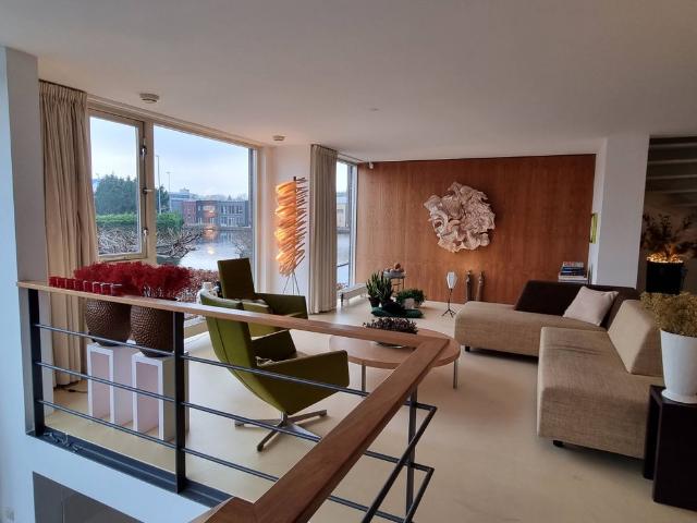 Prunuskade 12, Rijswijk