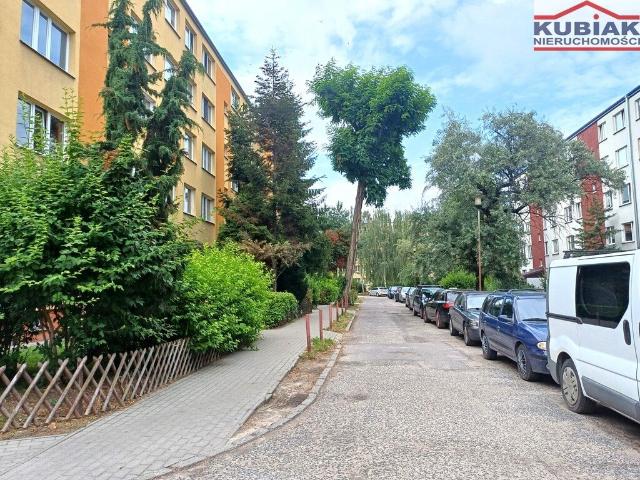 Pruszków 3 pokoje z balkonem do remontu polecam!