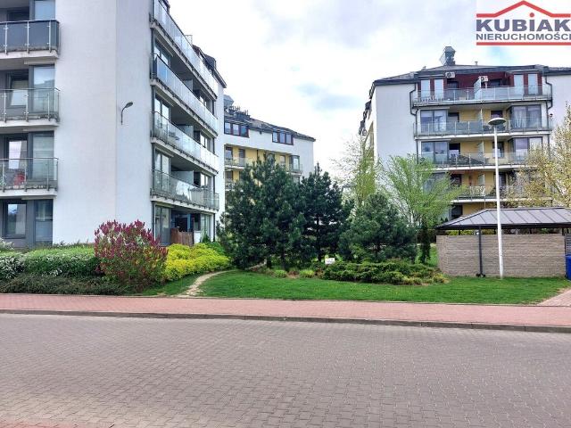 Przestronne 4 pokojowe mieszkanie z antresolą i balkonem