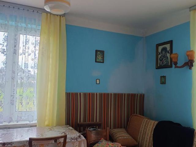 Pruszkowski pow., Brwinów gm., Kanie, Szkolna