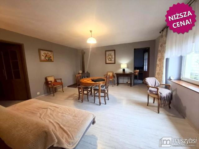 Do sprzedania dom z potencjałem, 2 wjazdy, 4700 m² działki