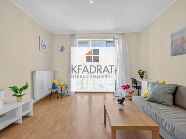 Przytulna kawalerka w centrum z balkonem!