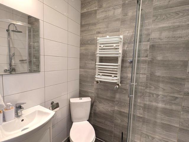 Przytulna kawalerka z działką i jeziorem 400m!