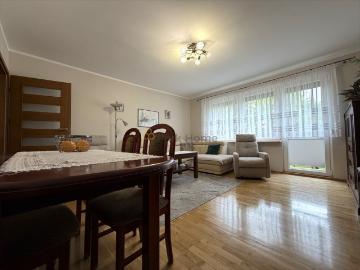 Przytulne 3 pokojowe mieszkanie z balkonem i dużą piwnicą