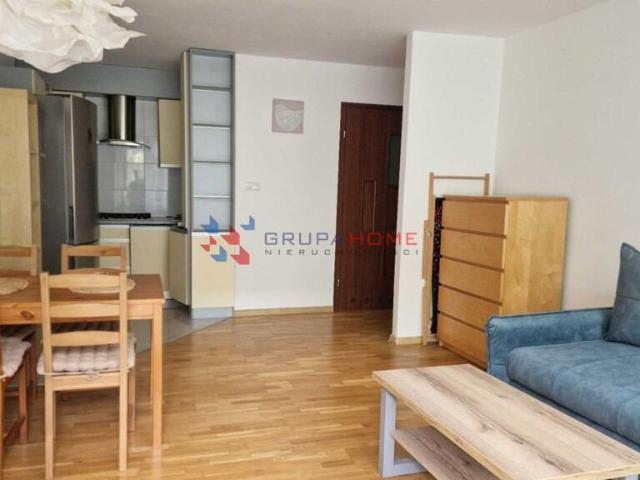 Przytulne 30 m² w Piasecznie duży balkon, umeblowane