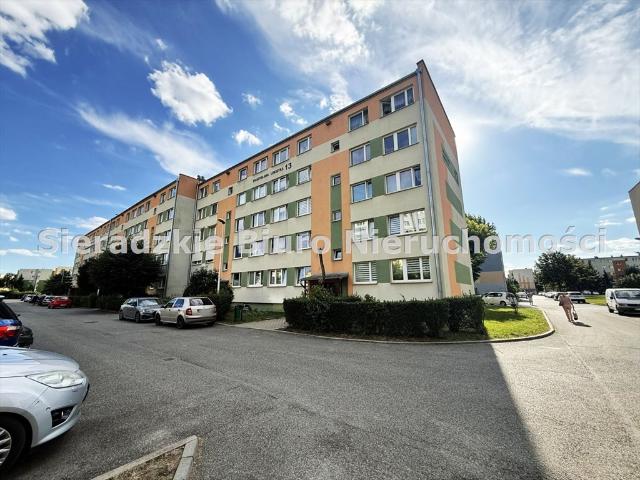 Przytulne 32,3 m² po remoncie blisko centrum Sieradza