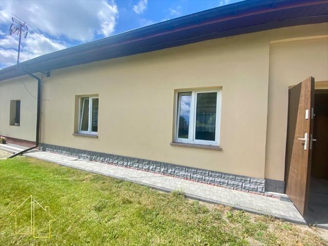 Polecam 32 m² mieszkanie z ogródkiem i budynkiem gospodarczym