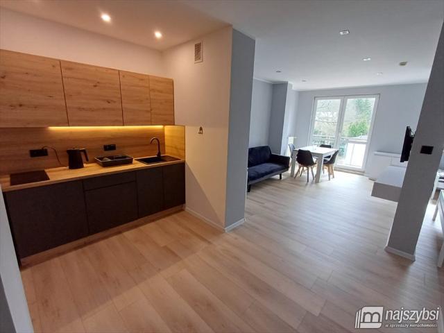 Zapraszam do przytulnego apartamentu 900 m od morza z balkonem