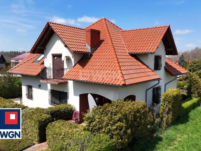 Na sprzedaż luksusowa willa 230 m² na dużej działce 6800 m²