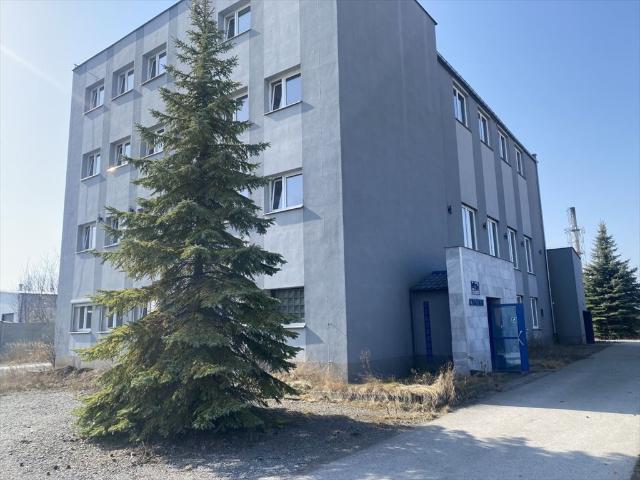 Zapraszam do zakupu obiektu przemysłowo magazynowego 745 m² w Radomiu