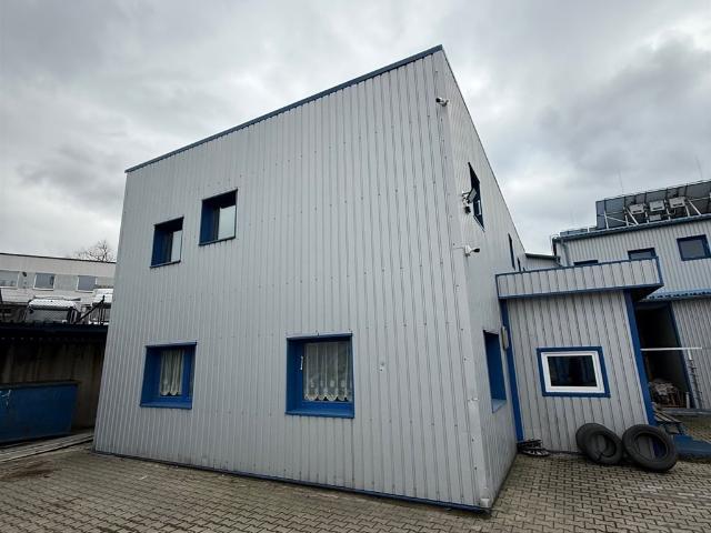 Polecam przemysłowy kompleks 1259 m² z fotowoltaiką i podziałem