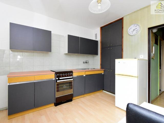 Przestronna kawalerka 34 m² z balkonem, blisko centrum Kielc polecam!
