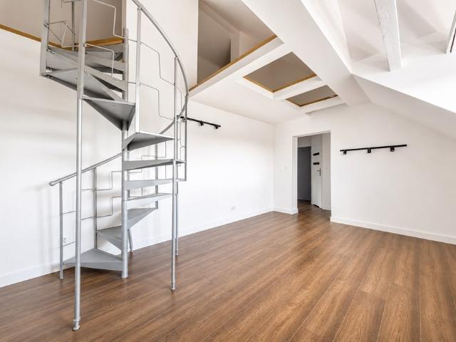 Przestronne 44 m² z antresolami, po remoncie