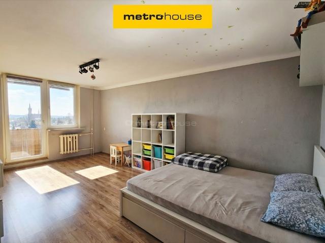 Przestronne 46 m² z balkonem i komórką w Zgierzu