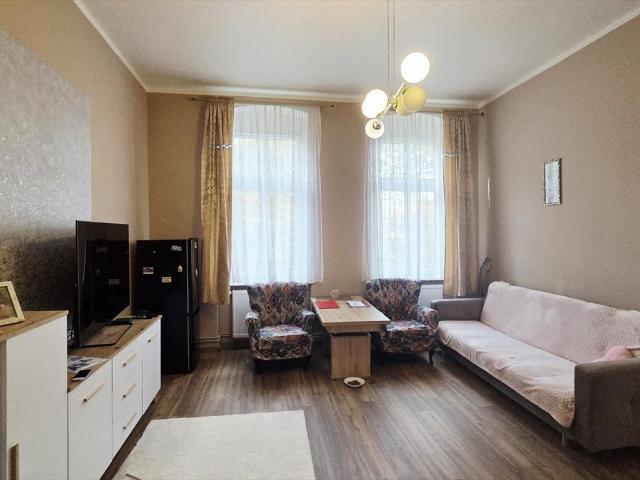 Przestronne 4 pokojowe mieszkanie 107 m² w Słupsku blisko centrum