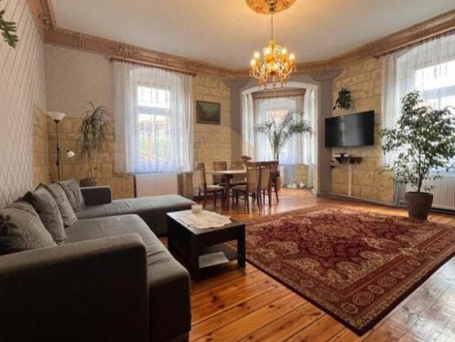 Przestronne 4 pokojowe mieszkanie 122 m² w centrum Legnicy