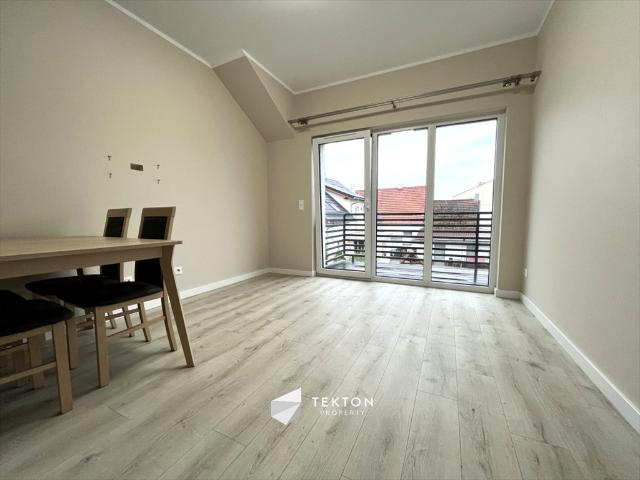 Sprzedam przestronne 4 pokojowe mieszkanie 75 m² w Opolu