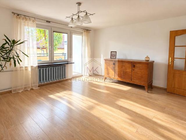 Przestronne 4 pokojowe mieszkanie 75 m² w Brzegu polecam