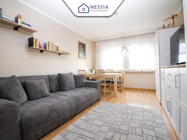 Sprzedam przestronne 4 pokojowe mieszkanie 79,4 m² z dużym balkonem