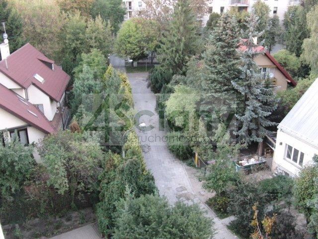 Przestronne 4 pokojowe mieszkanie z balkonem na Mokotowie