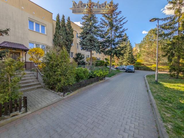 Przestronne 4 pokojowe mieszkanie w Wilanowie, blisko Pałacu