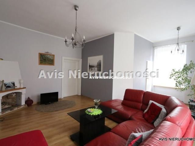 Do sprzedania przestronne 4 pokojowe mieszkanie 96 m² w Świdnicy