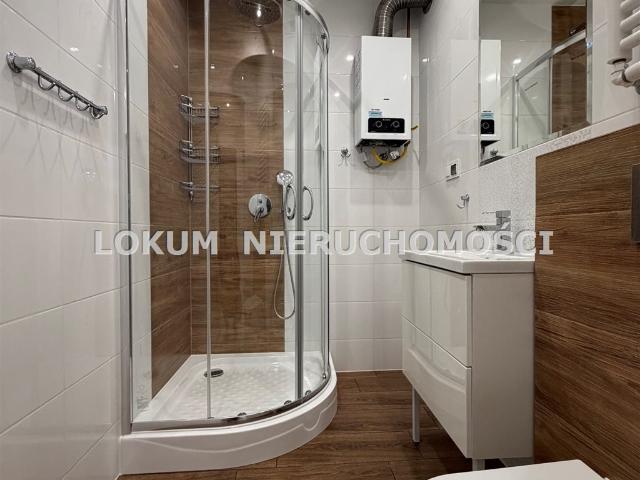 Do sprzedania przestronne 4 pokojowe mieszkanie 70 m² z balkonem i komórką