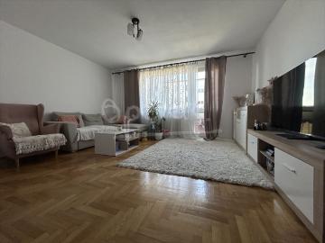Przestronne 4 pokojowe mieszkanie z balkonem i pełną modernizacją