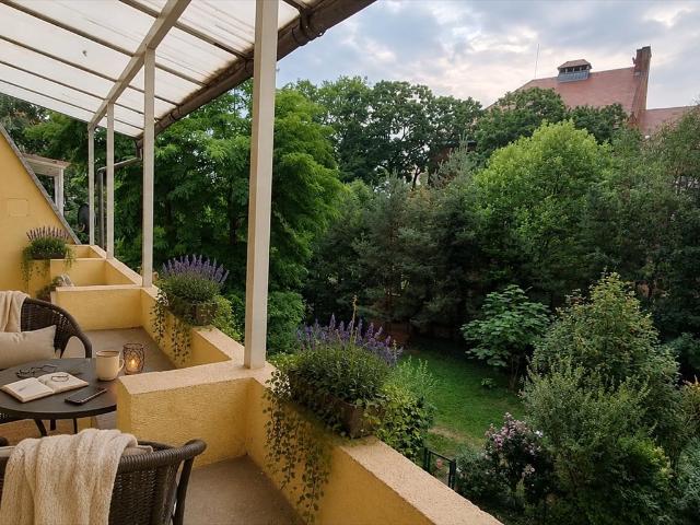Na sprzedaż przestronne 4 pokojowe mieszkanie z balkonem w centrum Wrocławia