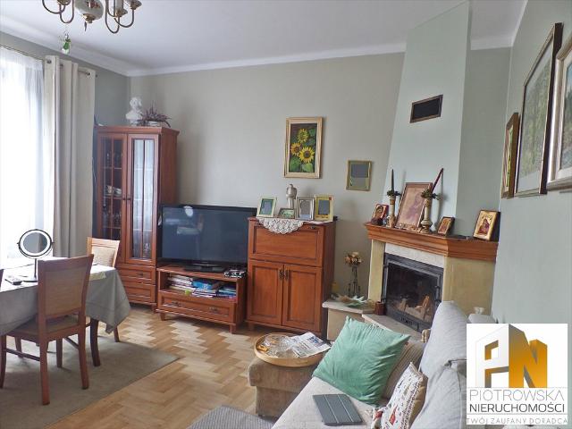 Do sprzedania przestronne 4 pokojowe mieszkanie 85 m² z ogrodem i garażem