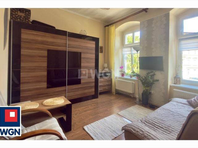 Przestronne 54 m² mieszkanie na Nadodrzu duży potencjał
