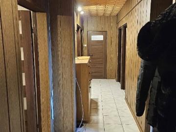 Przestronne 5 pokojowe mieszkanie na parterze z balkonem
